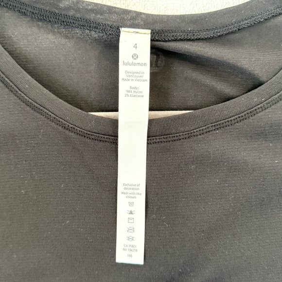 Lululemon To The Point Long Sleeve Black Size 4 - Picture 13 of 14